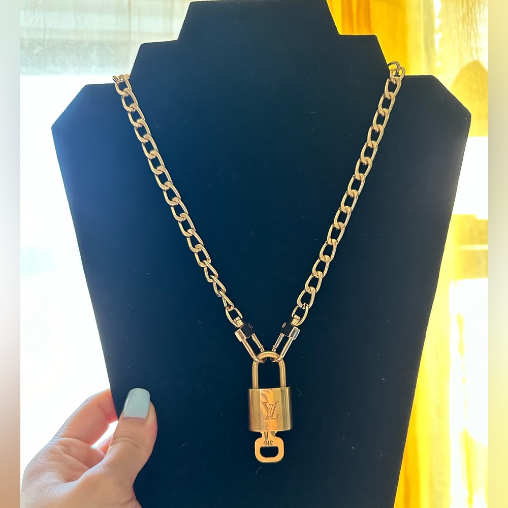 NEW 16” gold chain